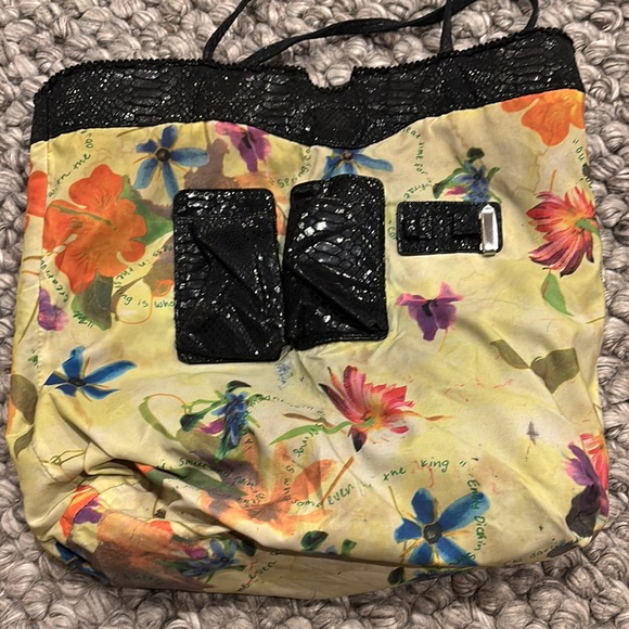 Carlos Falchi Tote Bag - Picture 5 of 5